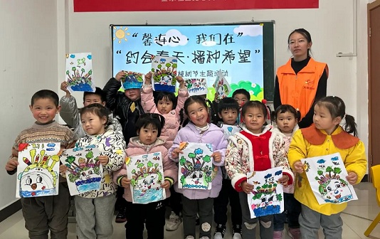 Taizhou communities celebrate Arbor Day with tree planting