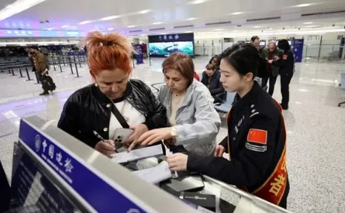 China's visa-free transit policy fully relaxed, optimized