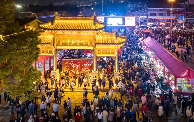 Taizhou city sees tourism surge during holiday