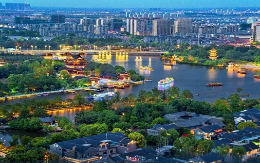Explore charms of Taizhou city's rivers, lakes