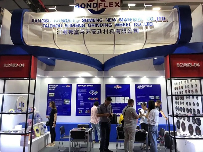 Jiangyan district companies meet with success at Canton Fair