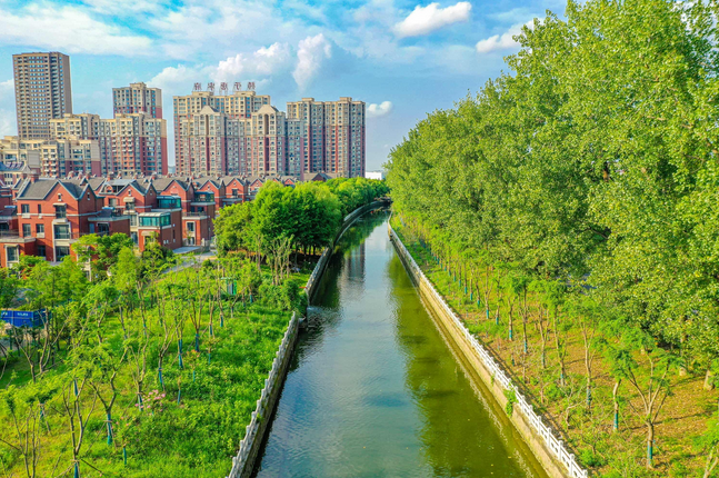 Jingjiang embraces green development