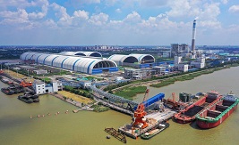 Jingjiang Port's cargo handling breaks record