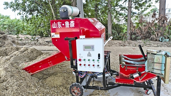 Jingjiang finds solution for straw disposal