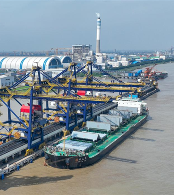 Cargo throughput at Jingjiang ports up 11.5%