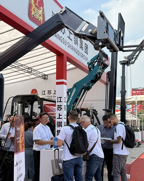 Jingjiang firms achieve intended transaction over $9m at Canton Fair