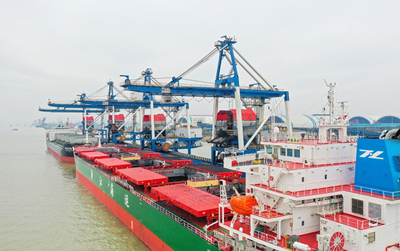 Jingjiang ETDZ bolsters transformation of ports industry