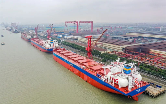 Jingjiang shipbuilder goes full out to produce LNG tankers