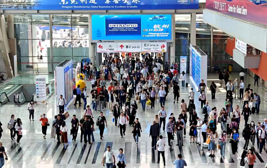 Taixing city firms attend China Import and Export Fair 