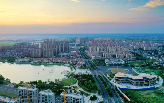 Feel local Jiangsu vibes in Taixing city’s Huangqiao town