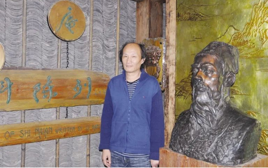 Celebrated author Jin Yucheng admires Xinghua city