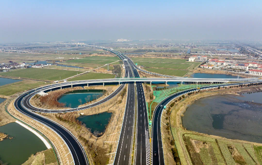 Jianhu-Xinghua Expressway opens to traffic