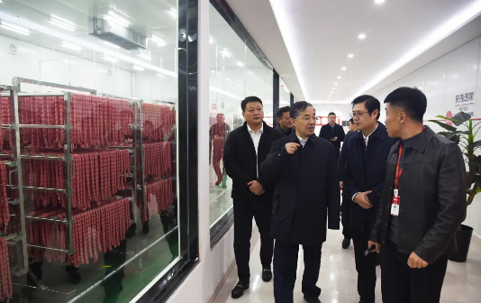 Top Taizhou People's Congress officials tour Xinghua EDZ