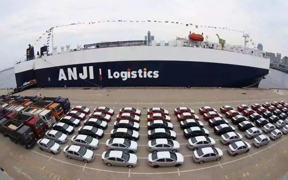 First batch of used cars shipped overseas from Zhangjiagang