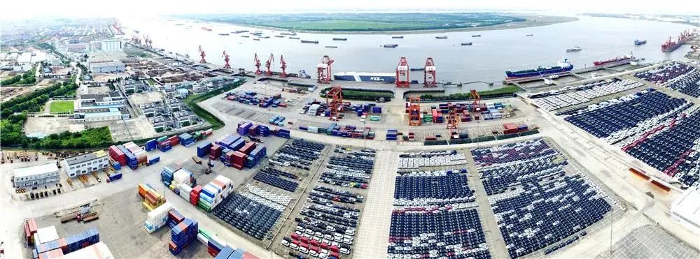 Foreign trade cargo throughput in Zhangjiagang Port achieves historic high in 2023