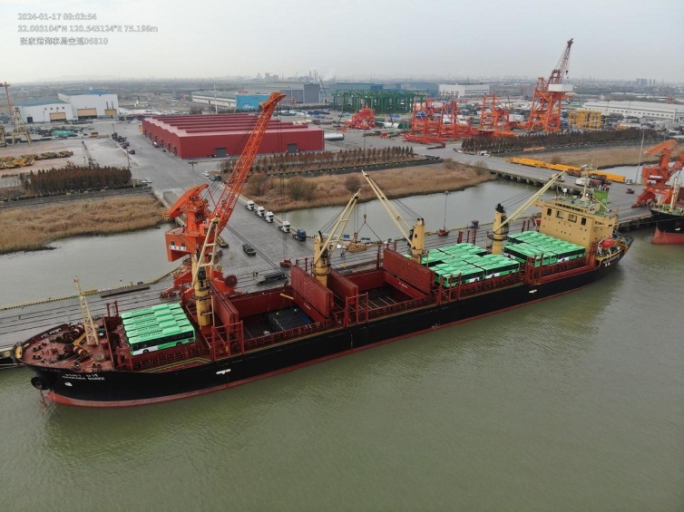150-million-yuan commodities shipped to Mexico from Zhangjiagang