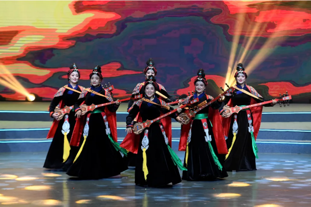 Cultural waves roll as Yangtze River Cultural Festival kicks off in Zhangjiagang