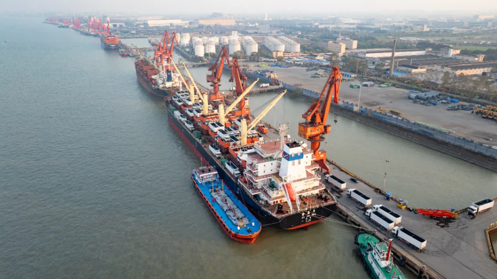 Zhangjiagang Port sees significant increase in vehicle exports