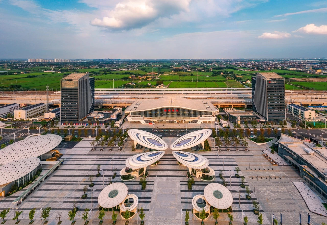 Zhangjiagang Station kicks off Spring Festival travel rush