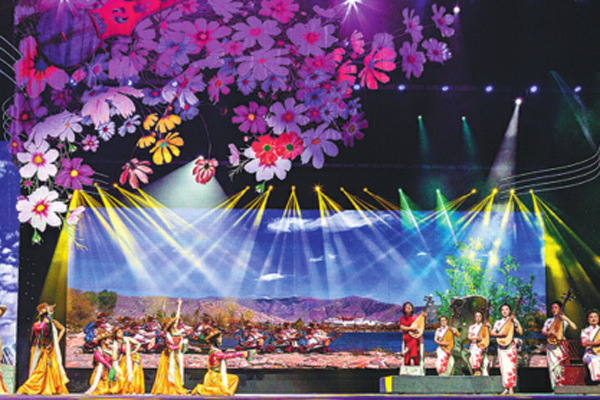 Festival celebrates arts scene of the Yangtze