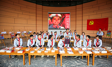 Jiangsu students celebrate CPC's 100th founding