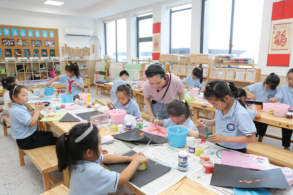 Taizhou district gets parents involved in education matters