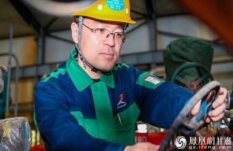 Yan Ganggang: A driver in transforming traditional smelting into intelligent manufacturing
