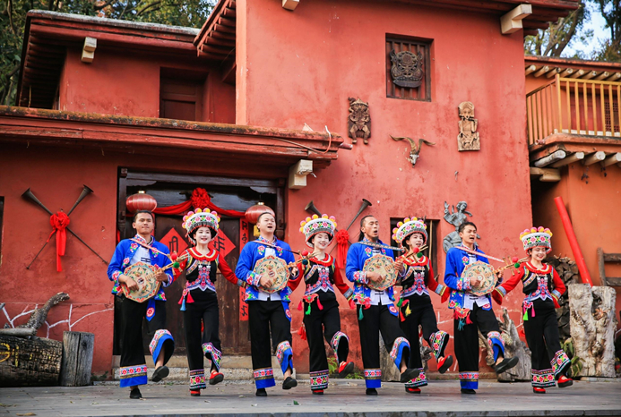Yunnan holds folk songs performances and competitions