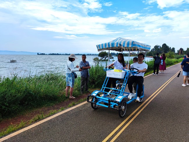 Yunnan's largest freshwater lake comes back to life