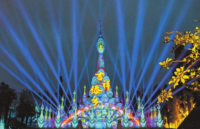 Yunnan ethnic culture showcased in light shows