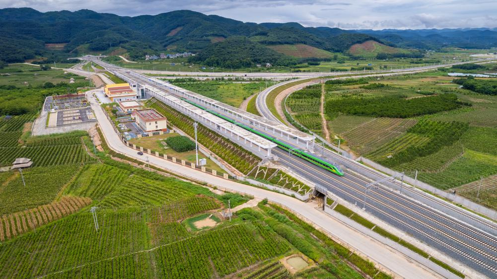 China-Laos Railway passengers set record