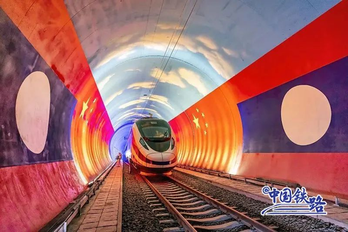 China-Laos railway achieves socioeconomic benefits