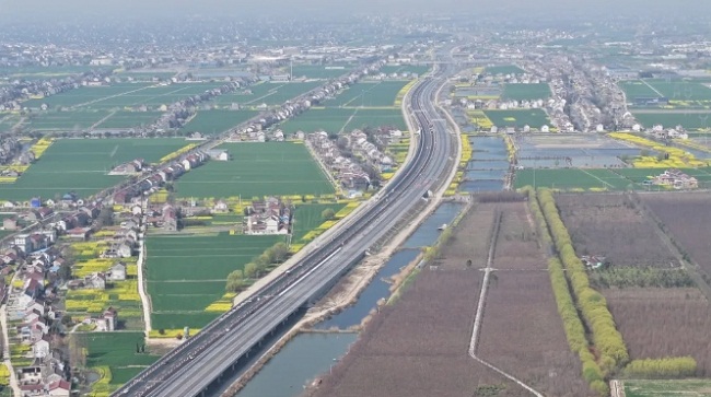 Traffic facility construction accelerates in Nantong