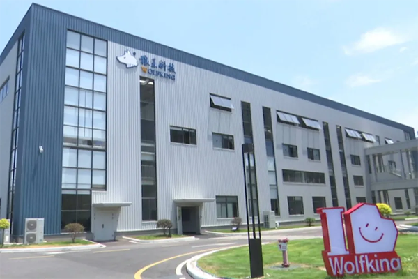 Chongchuan firm exports innovative shrimp processing machines to global markets