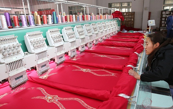 Home textile industry booms in Nantong