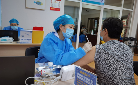Chongchuan sets up vaccination site in community
