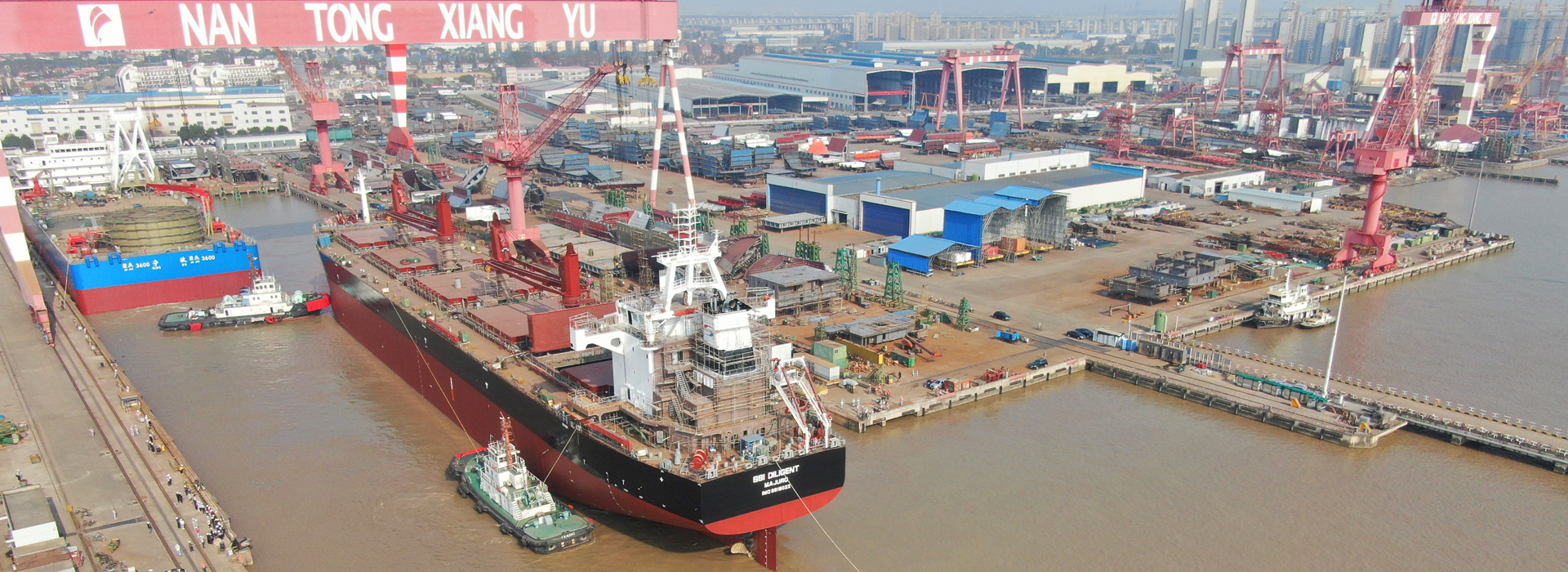 Tongzhou-based yard launches new ships