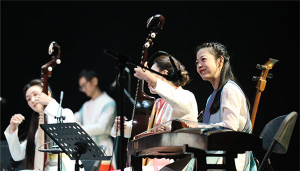 Shanghai orchestra delivers performances in Nantong