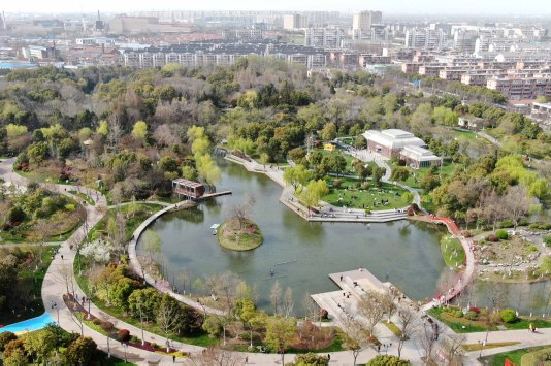Glorious spring comes to Tangzha Park
