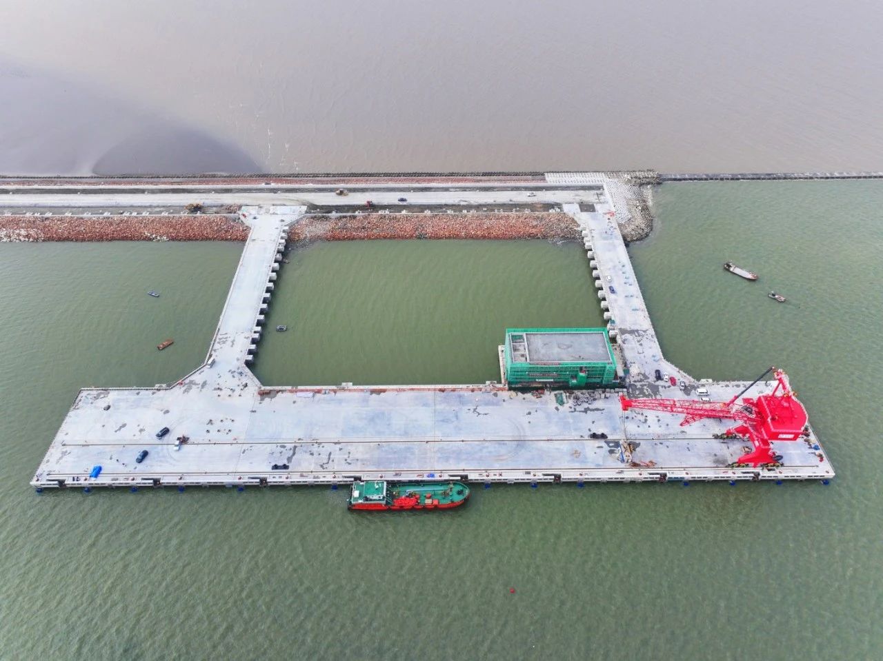 Yangkou Port's W1 berth project enters final inspection phase