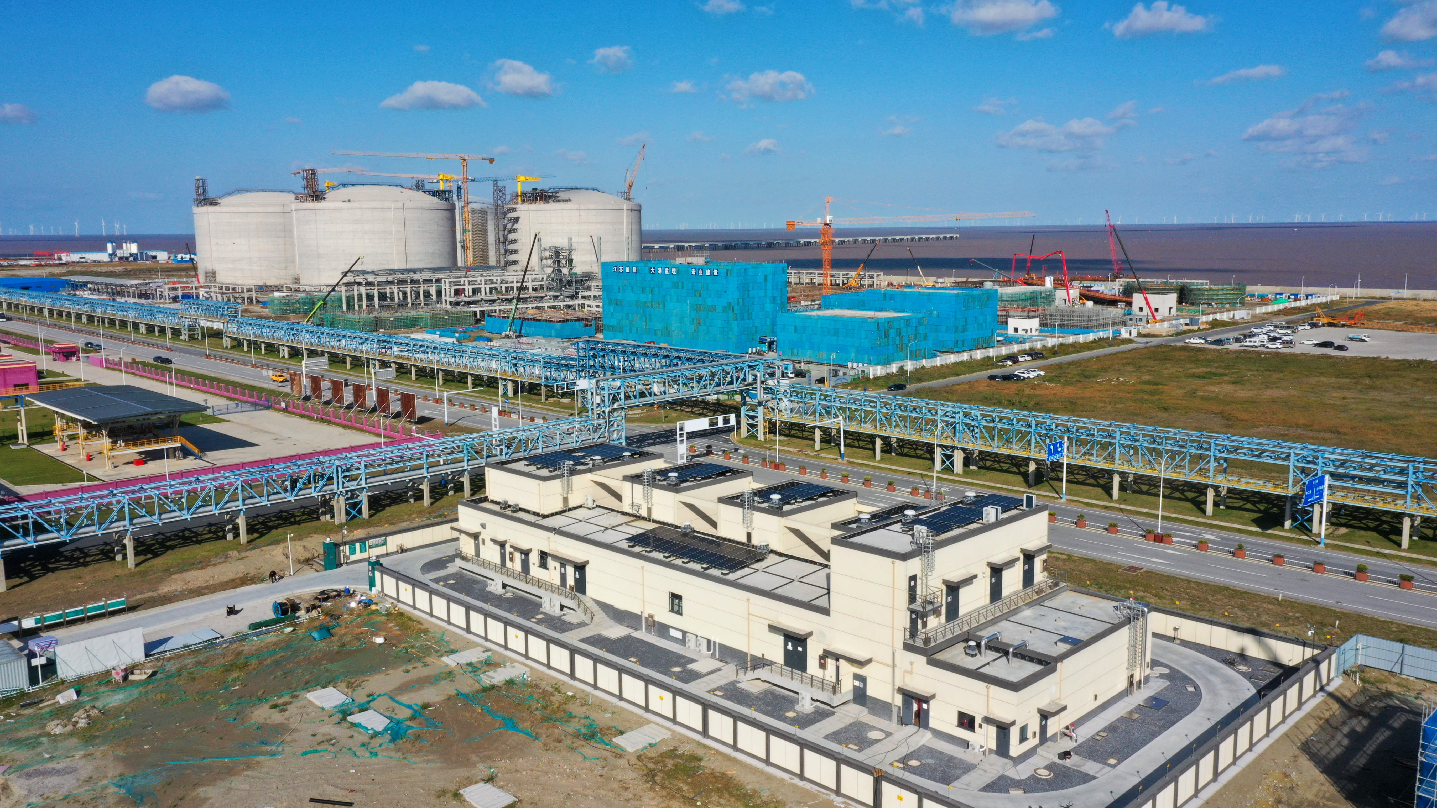 Jiangsu's first island-based substation operational in Yangkou Port EDZ