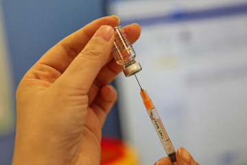 Jiangsu rolls out COVID-19 vaccination for foreigners
