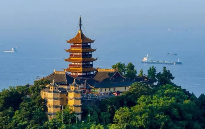 Nantong rolls out government work report for 2024