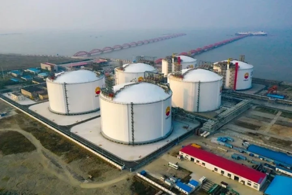 Yangkou port receives its first LNG tanker of the Year of the Rabbit