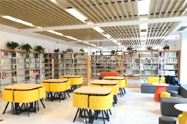 Bihai Community rural library adds color to locals' lives