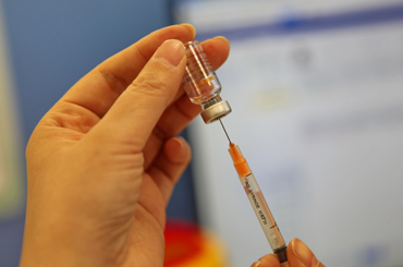 Jiangsu rolls out COVID-19 vaccination for foreigners