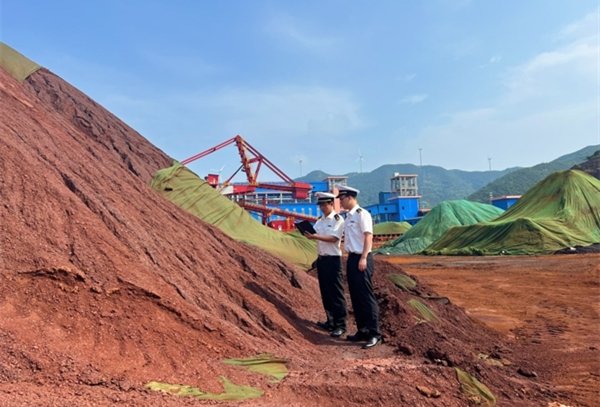 Ningbo emerges as national distribution center for African metal mines