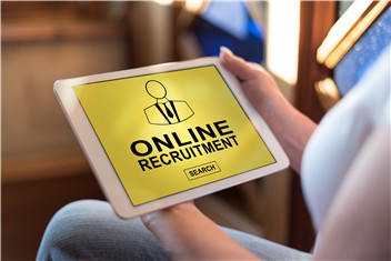 Bazhong holds large-scale online recruitment