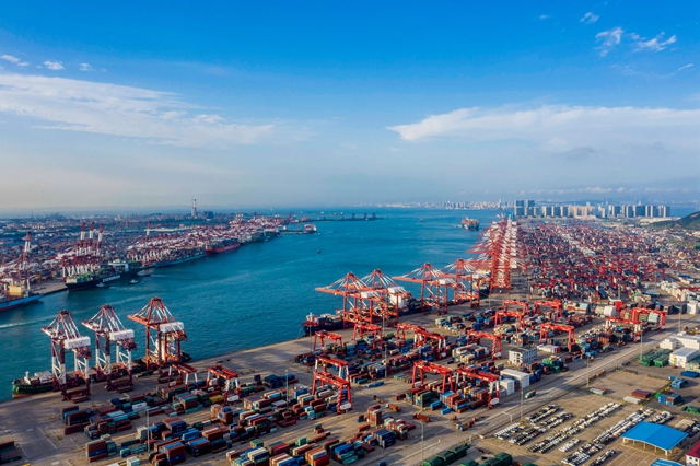 Qingdao reports surging foreign trade in H1