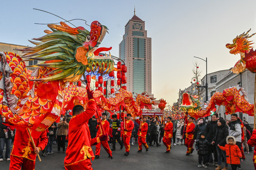 Lanterns illuminate Shandong as Lantern Festival approaches